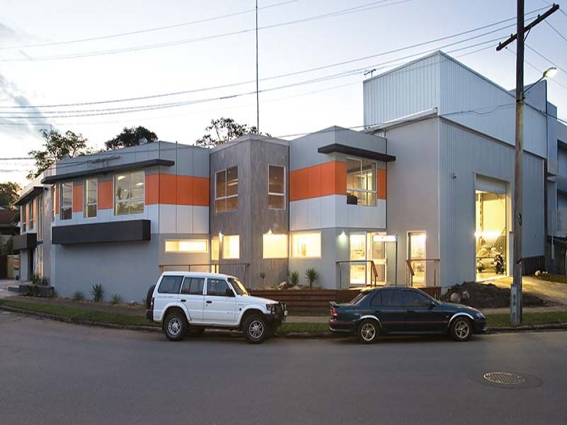 Refurbished Office/Warehouse in the Fringe Picture 3