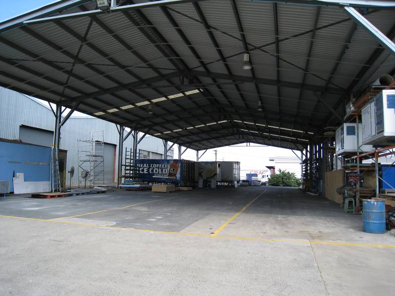 Truck Yard Archerfield Picture 1