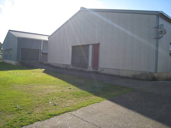 Industrial Warehouse / Yeerongpilly Picture 1
