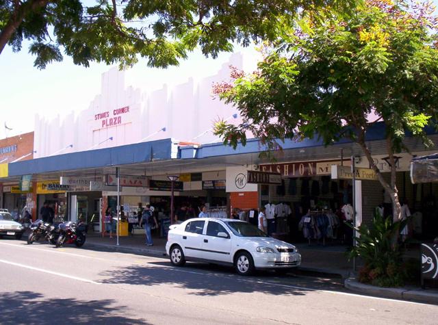 Retail Shop for lease in Stones Corner Picture 2