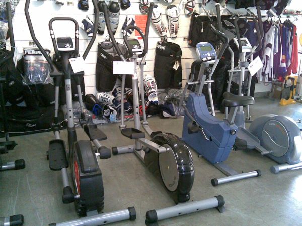 BUSINESS FOR SALE - BEAUTY/HEALTH - RECREATION/SPORT - HEALTHEQUIP FITNESS Picture 3