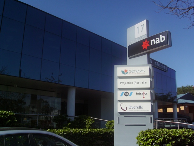 Indooroopilly Offices Picture 1