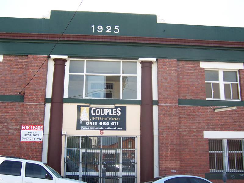 Early 20th Century Building Picture 3