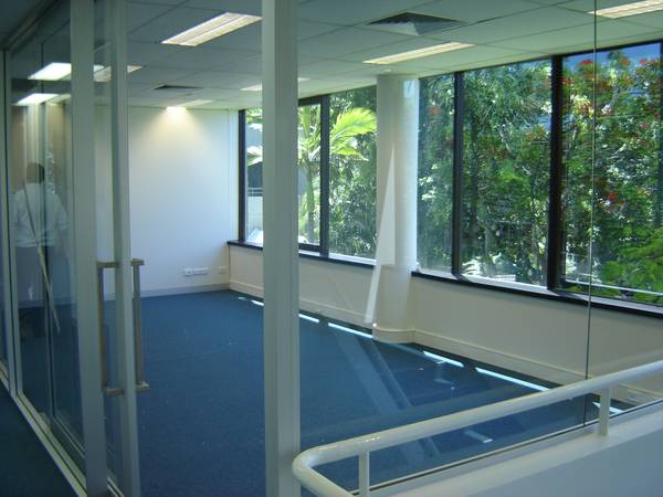 320m2 of Awesome Office Sub-Lease with River Outlook Picture