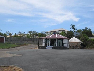 DISPLAY / SALES YARD SPRINGWOOD Picture