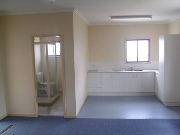 New Woolloongabba Freestander Picture 3