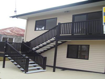 New Woolloongabba Freestander Picture