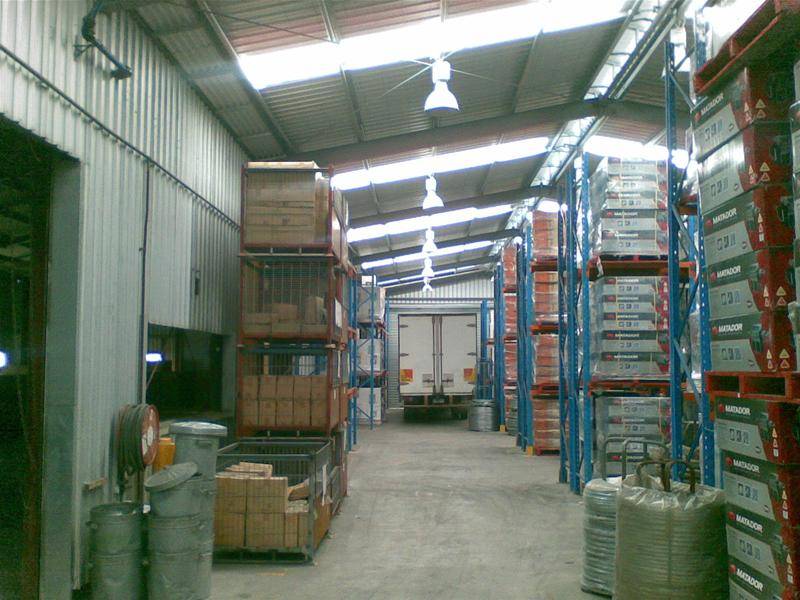 TINGALPA WAREHOUSE FOR LEASE Picture 3