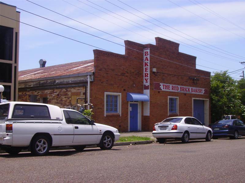 INVESTMENT - REDEVELOPMENT Picture 2