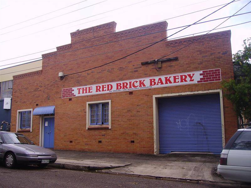 INVESTMENT - REDEVELOPMENT Picture 3