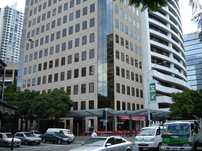 10th floor office with fit out 128 sqm!!! Picture 1