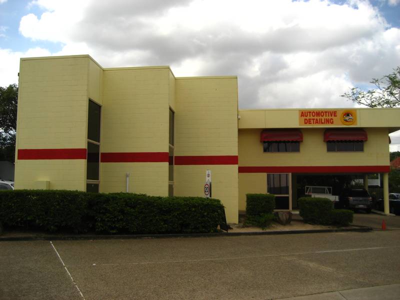 Perfectly Located Office In Moorooka Picture 1
