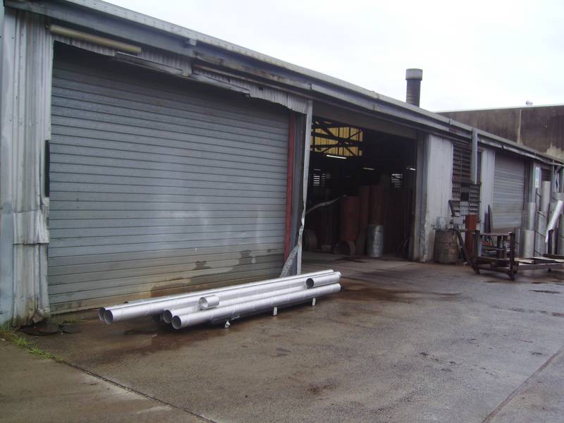 Coopers Plains Freestanding Factory on 4000m2 Picture 2