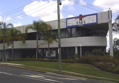 First floor in popular Taringa Picture