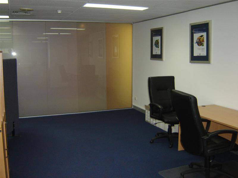 SPRING INTO SPRING HILL 120m2 Office Picture 3