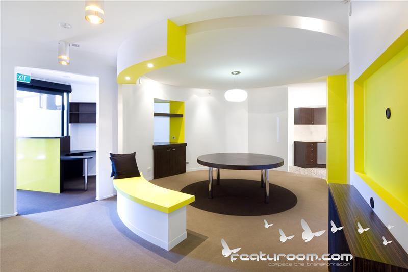 Ground floor office with awesome fit out,,,nothing to spend Picture 1