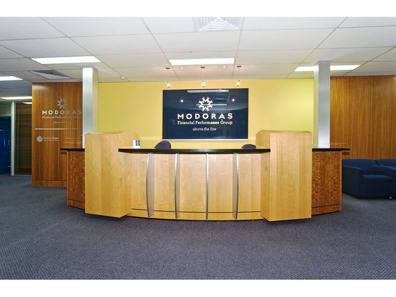 WHAT A DEAL! Picture 3