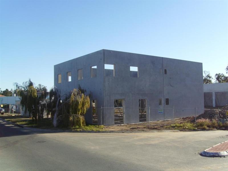 NEW OFFICE SPACE - FLINDERS VIEW Picture 3