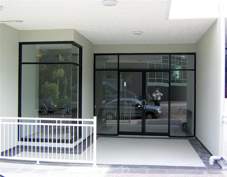 Gnd floor 58m2 awesome location Picture 2