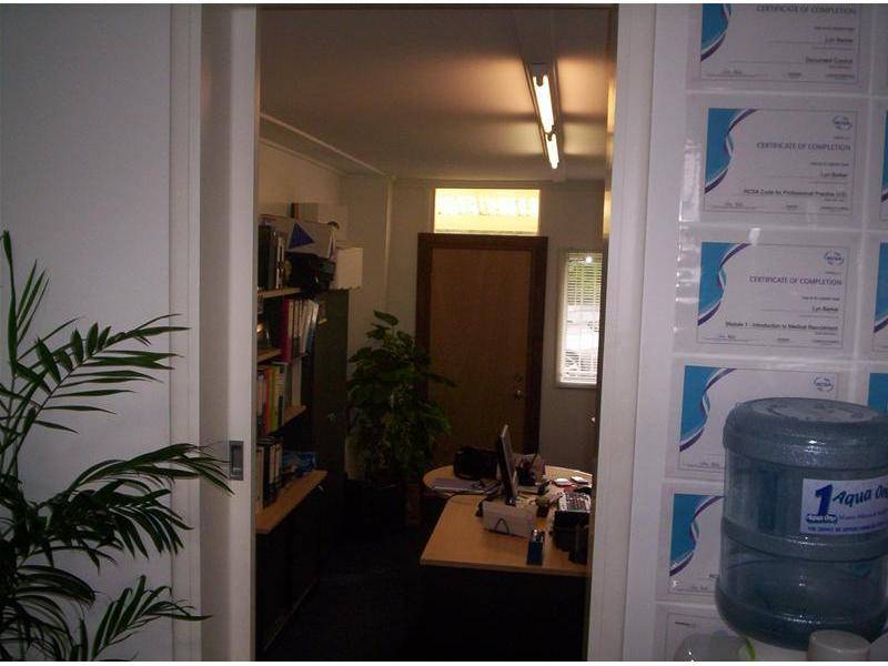 TIDY, PARTITIONED OFFICE SPACE WITH RIDING ROAD SIGNAGE Picture 3