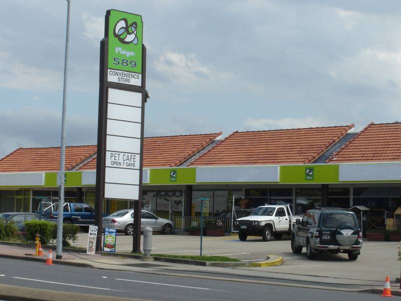 RETAIL SPACE IN GREENSLOPES Picture