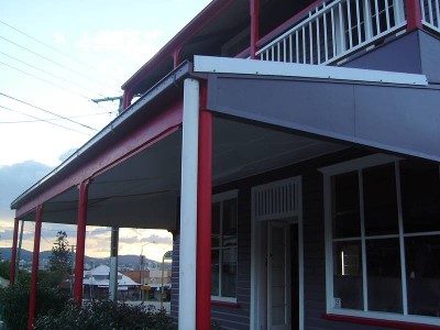 EXPOSURE
RETAIL
LIVE AND WORK POSSIBILITIES Picture