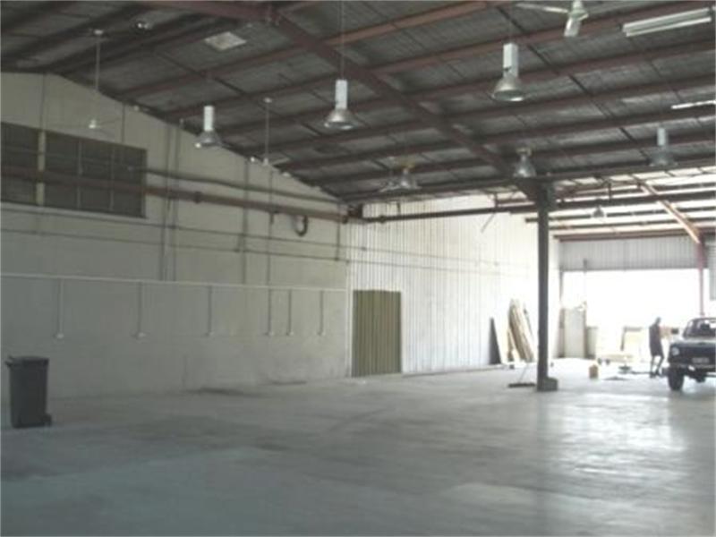 INDUSTRIAL REFURB Picture 2