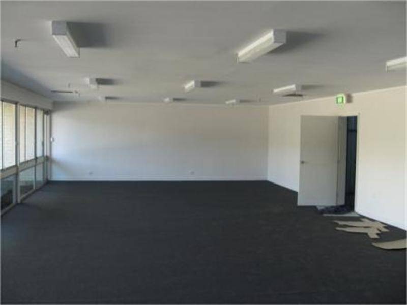 HEART OF MOOROOKA Picture 2