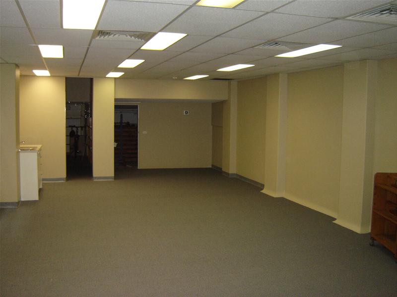 135m2 Office & Storage - Refurbished - CBD/Valley Fringe Picture 2