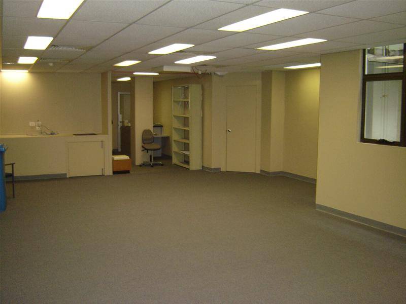 247m2 Over Two Levels CBD/Valley Fringe Picture 1