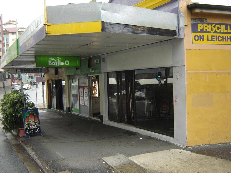 RETAIL SHOP ON PRIME CORNER IN LEICHHARDT ST Picture 1