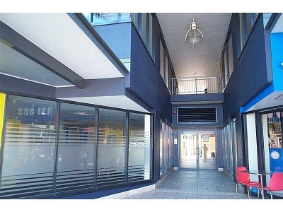 142m2 OFFICE WITH RECEPTION & 3 PARKS Picture