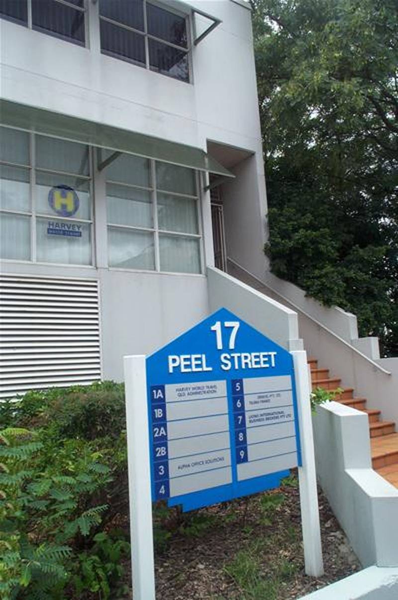 105m2 OFFICE ONLY MINUTES FROM TRANSPORT Picture 1