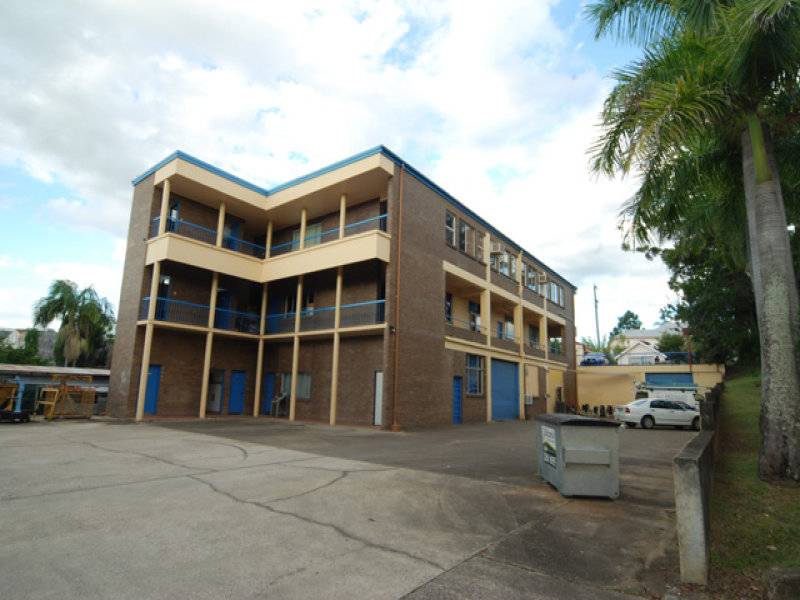 GOOD OFFICE SPACE AT A BARGAIN Picture 3