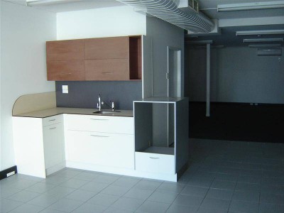 MILTON 320m2 OFFICE, 4 car parks Picture