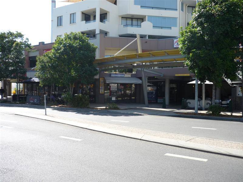 BRILLIANT IN SOUTH BRISBANE Picture 3