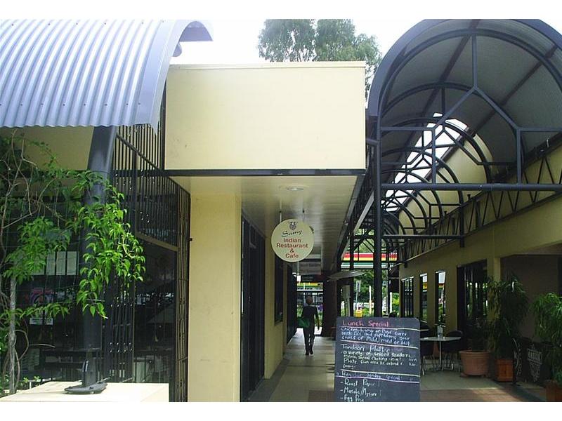 HIGH PROFILE RESTAURANT SITE Picture 1