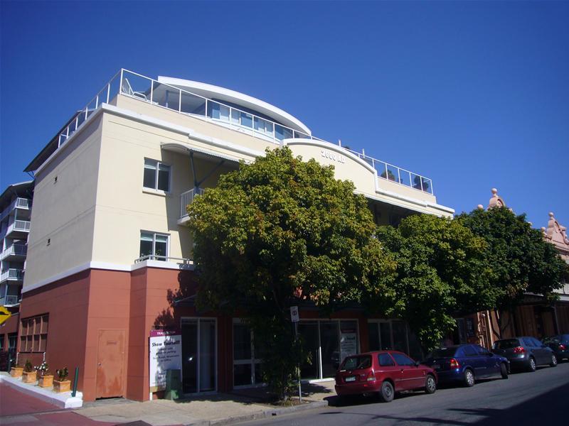 Open Plan Office - Glass frontage - Parking Picture 3