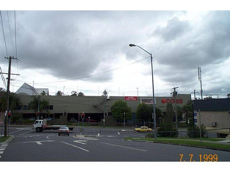 Greenslopes Shopping Mall Picture 2