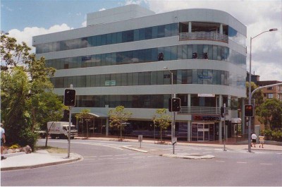 Indooroopilly 49m2 Prime location Picture