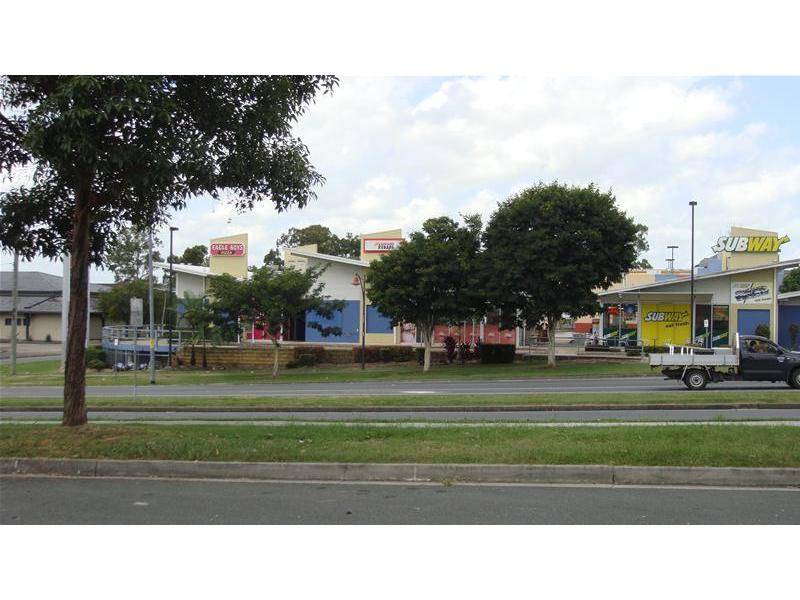 BLUE CHIP TENANTS - LONG LEASE Picture 2