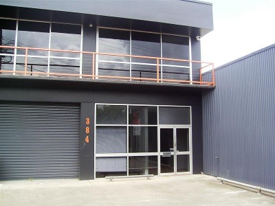 OFFICE WAREHOUSE READY TO GO! Picture