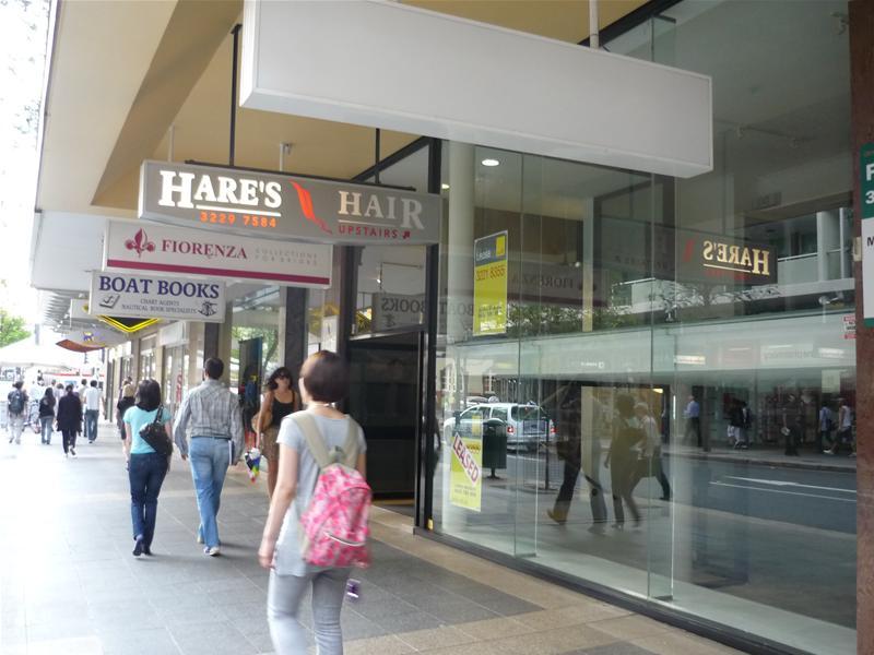 UPPER LEVEL WITH EXPOSURE - ALBERT STREET Picture 1