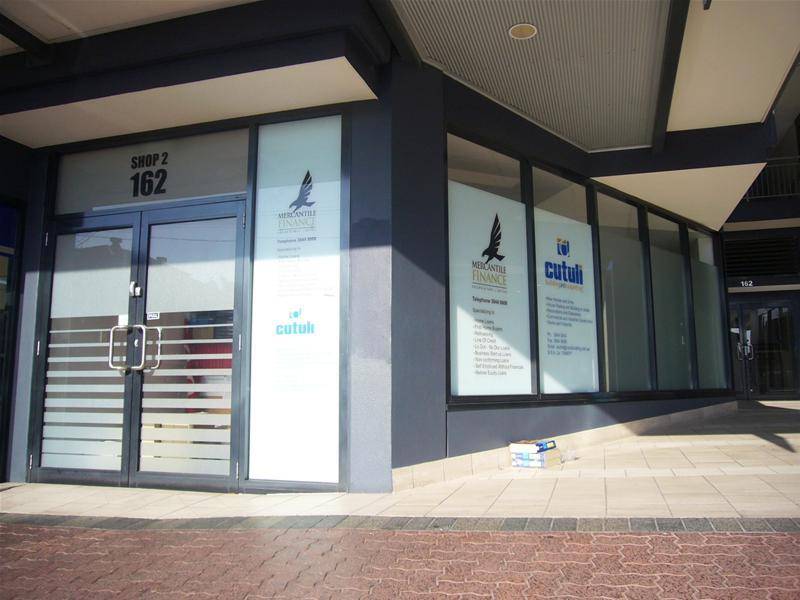 EXCELLENT OFFICE RETAIL! Picture 2