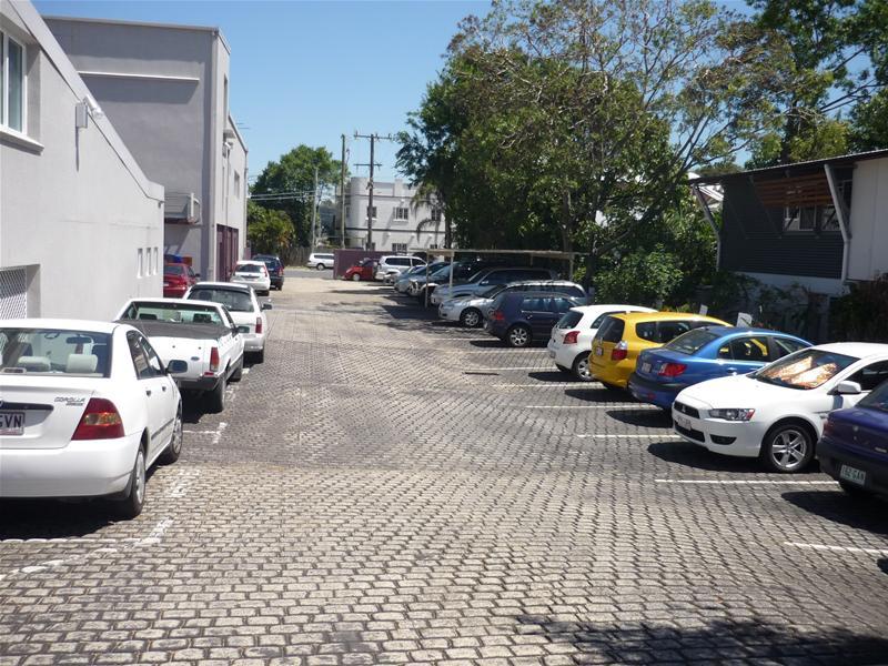 Corp Office Huge boardroom 171m2 Picture 3