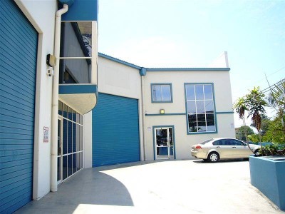 THIS PROPERTY HAS IT ALL Picture