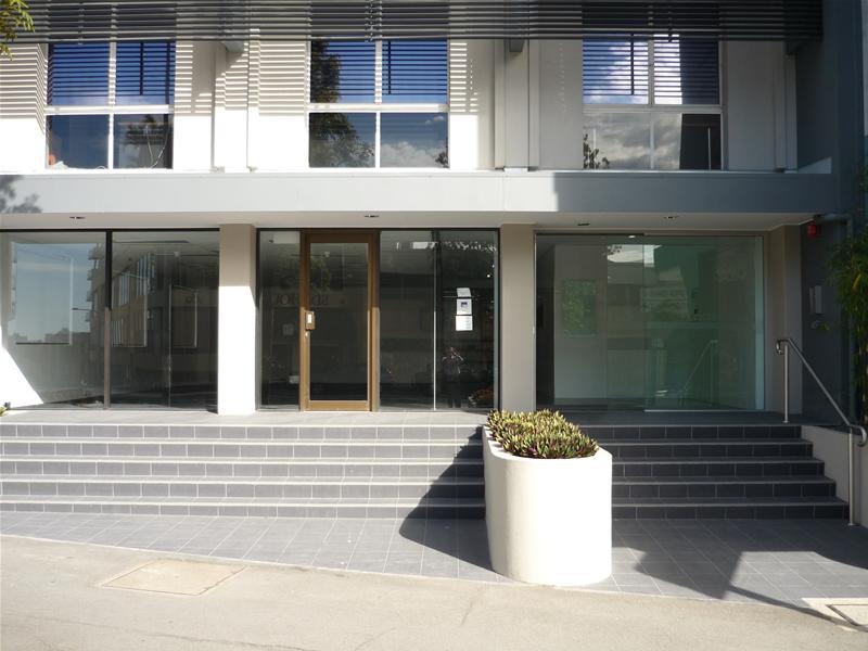 OFFICE/RETAIL SPRING HILL Picture 1