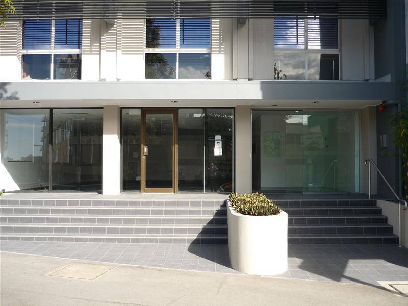 QUALITY OFFICE FIT OUT Picture 1