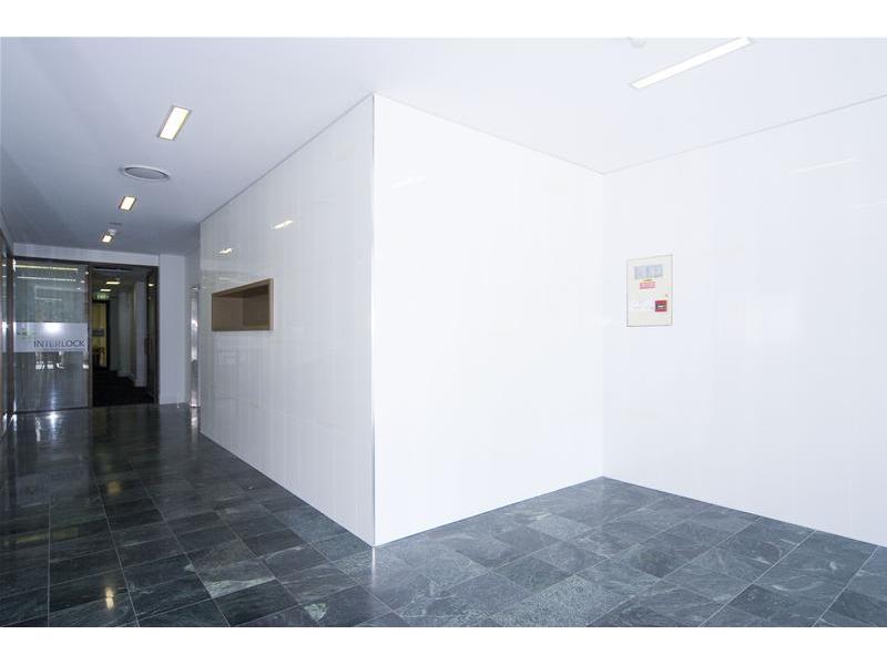 SPRING HILL OFFICE Picture 2