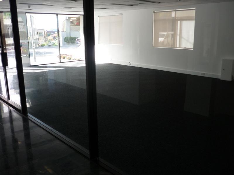 SPRING HILL OFFICE Picture 1